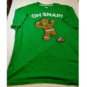 Holiday Times Men's Green "Oh Snap" Gingerbread Tee - L